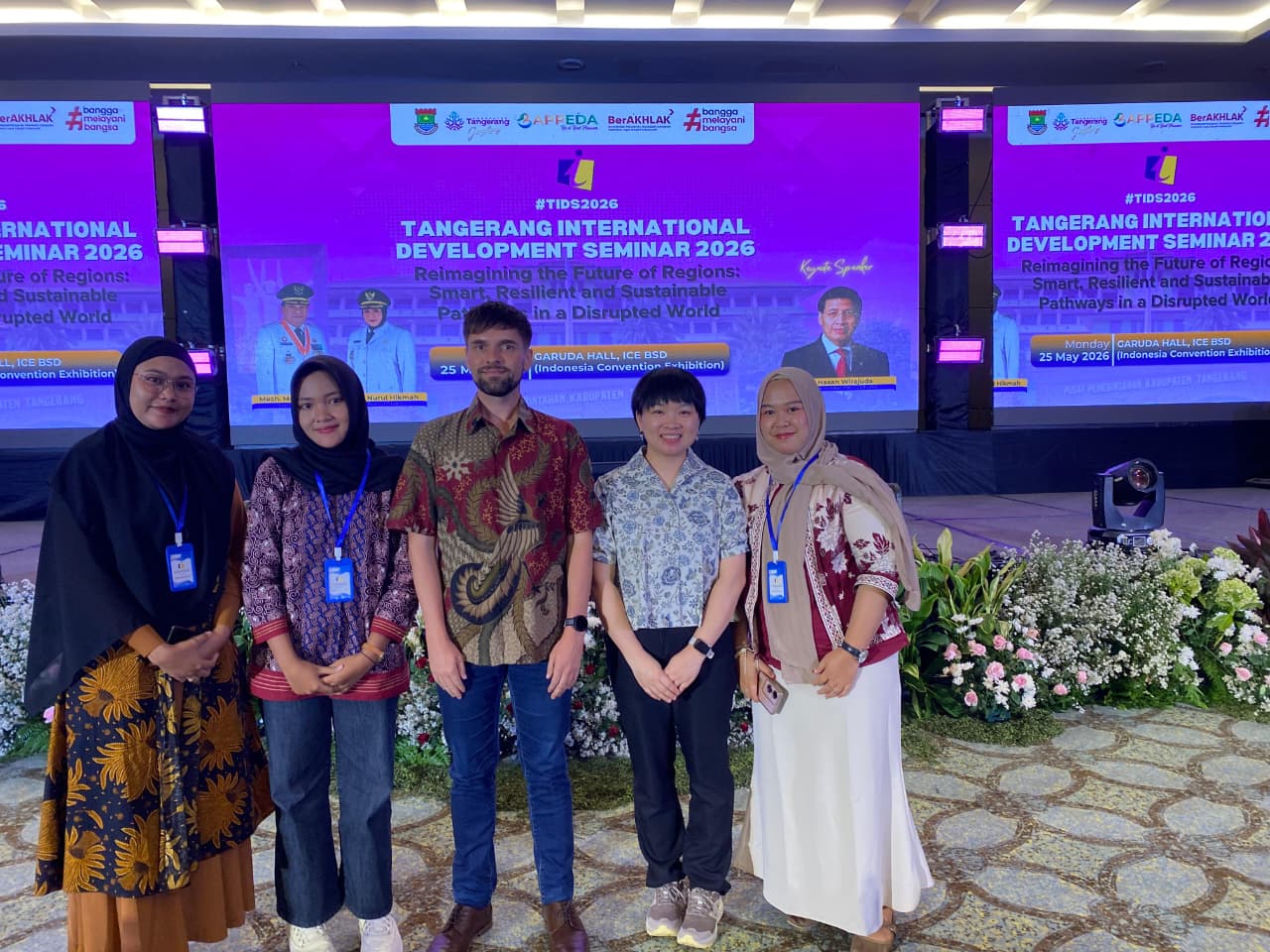 Mahasiswa dan Dosen Universitas Muhammadiyah Banten Hadiri Tangerang International Development Seminar 2026_4