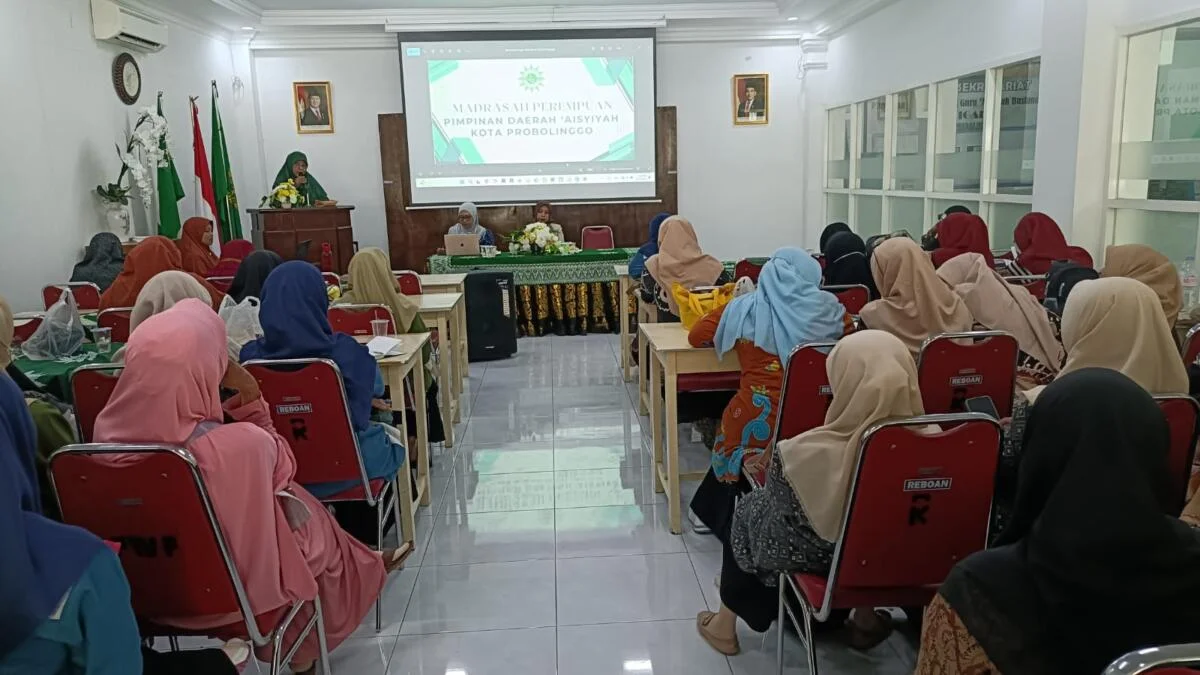 Madrasah Perempuan PDA Kota Probolinggo Bahas Hak Perempuan dan Anak Pasca Putusan Pengadilan