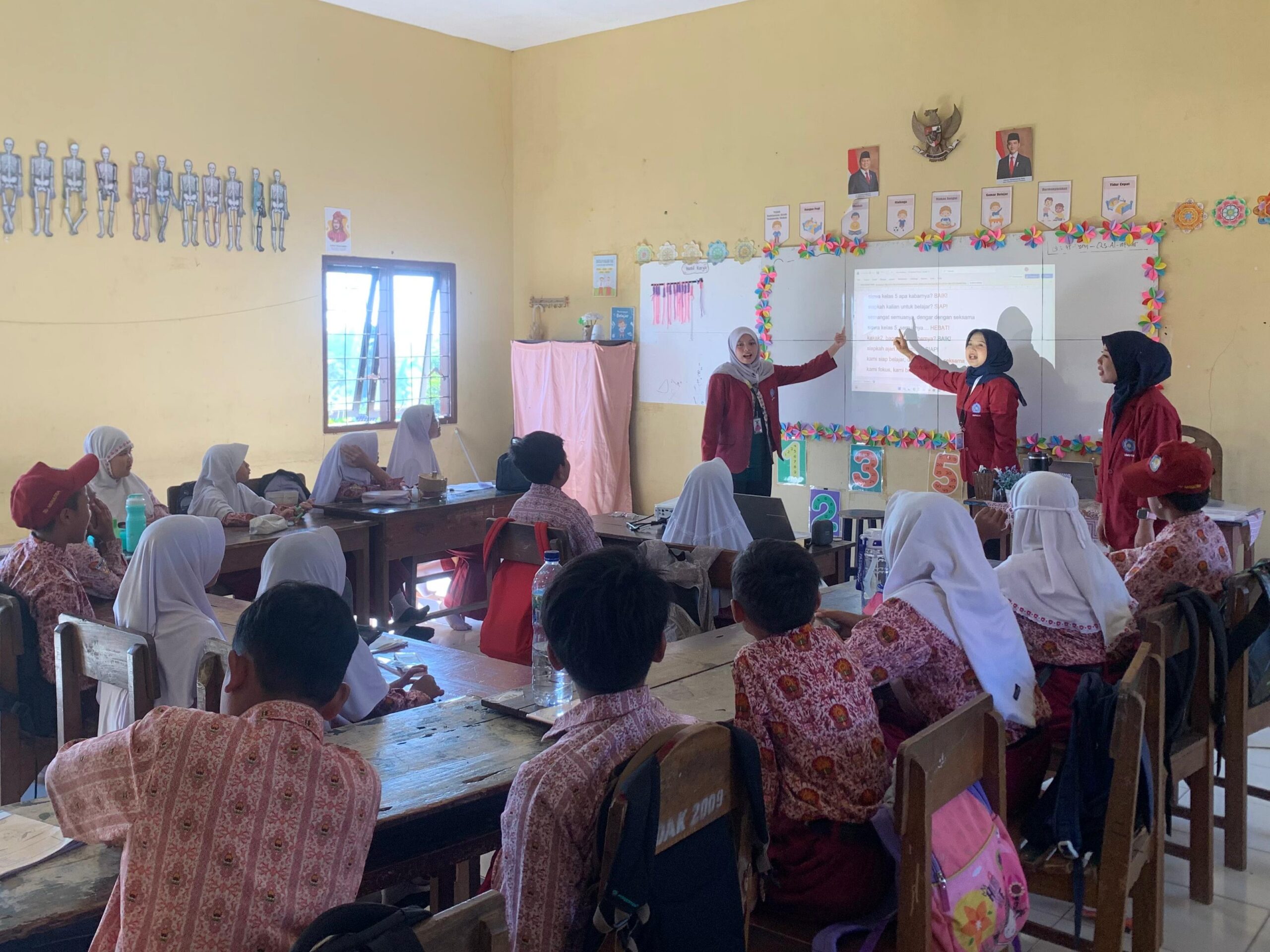 PPK Ormawa Himmapik Umsida Edukasi Pemilahan Sampah Lewat Game Based Learning